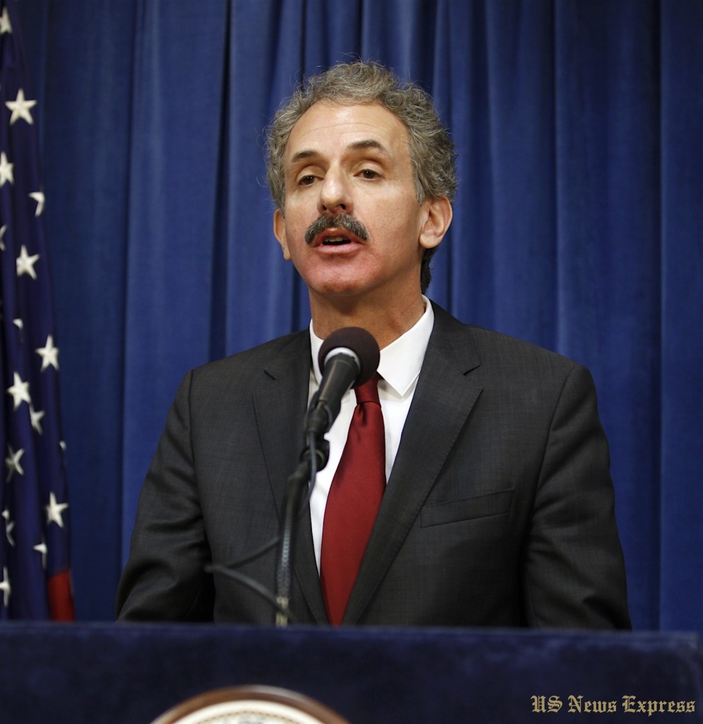 LA City Attorney Mike Feuer announced that his office has reached a settlement with Wells Fargo. Photo by Keyang Pang